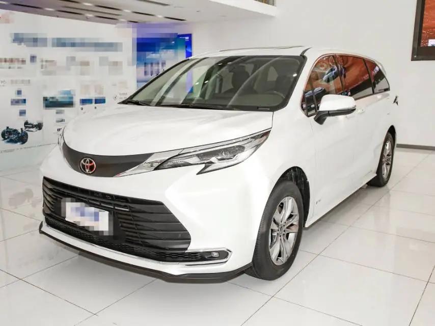 Toyota 2024 Sienna 2.5 CVT Comfort Edition Automatic