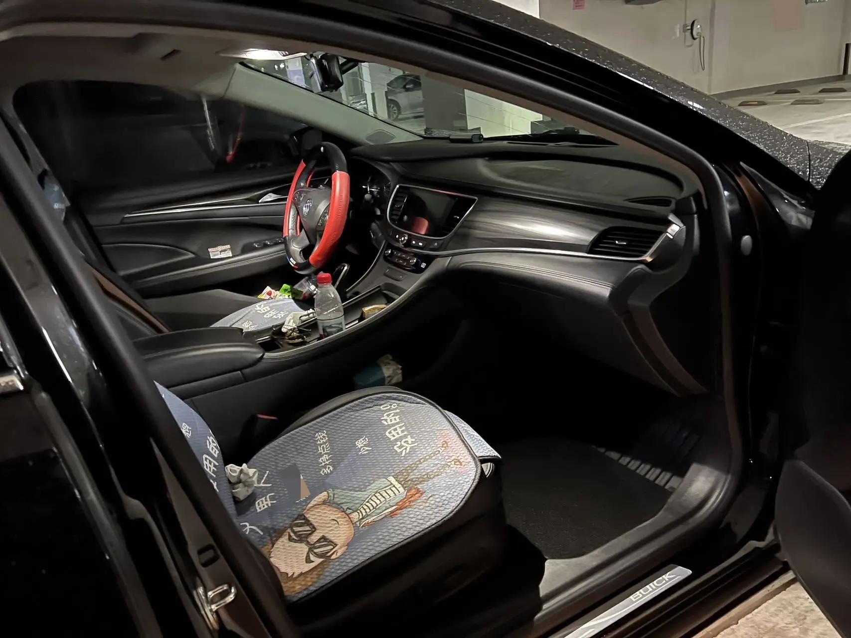 LaCrosse 2022 552T Luxury Model 4