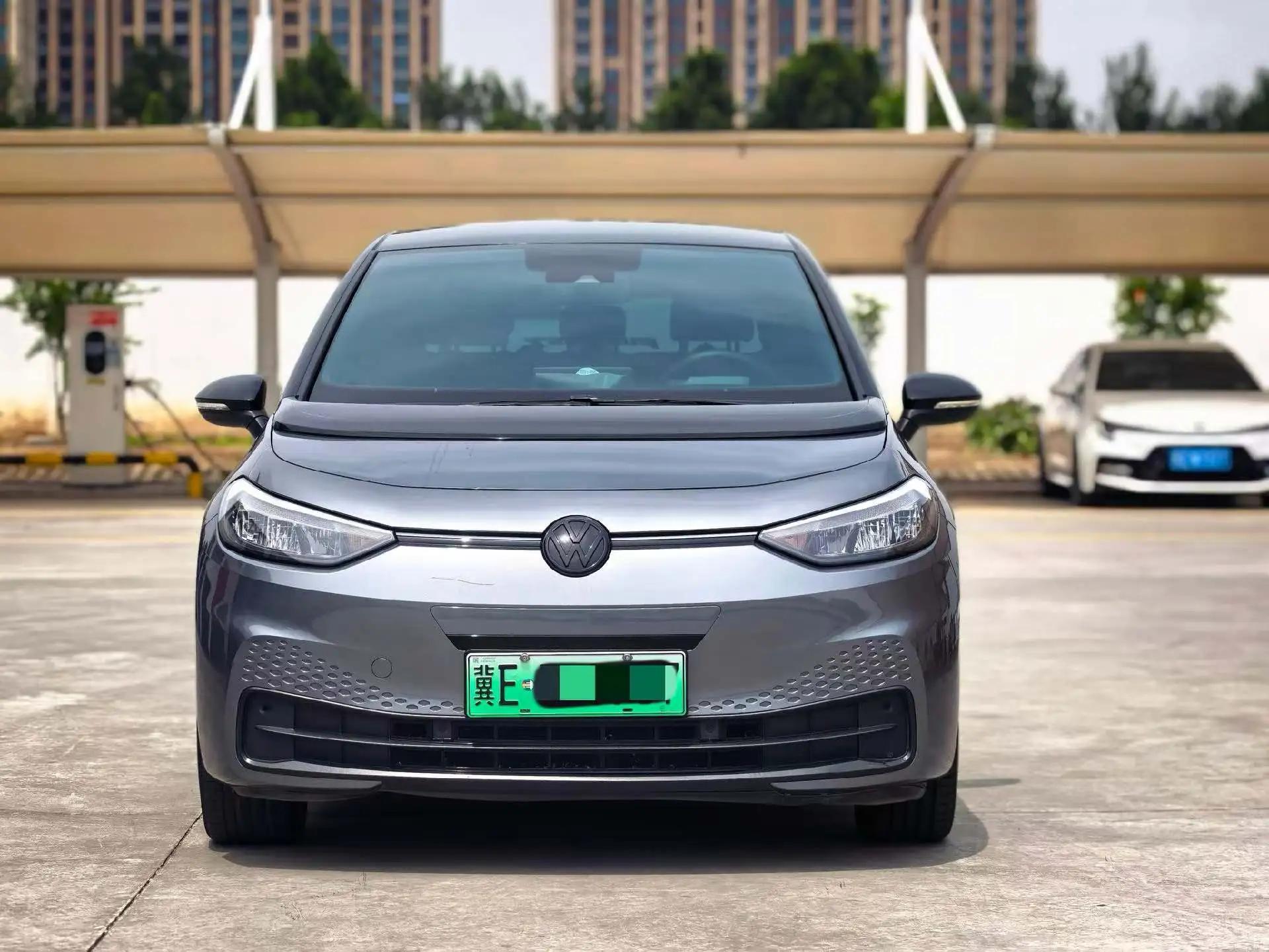 Volkswagen 2023 ID. 3 Upgraded Pure Smart Edition, Automatic Transmission 2