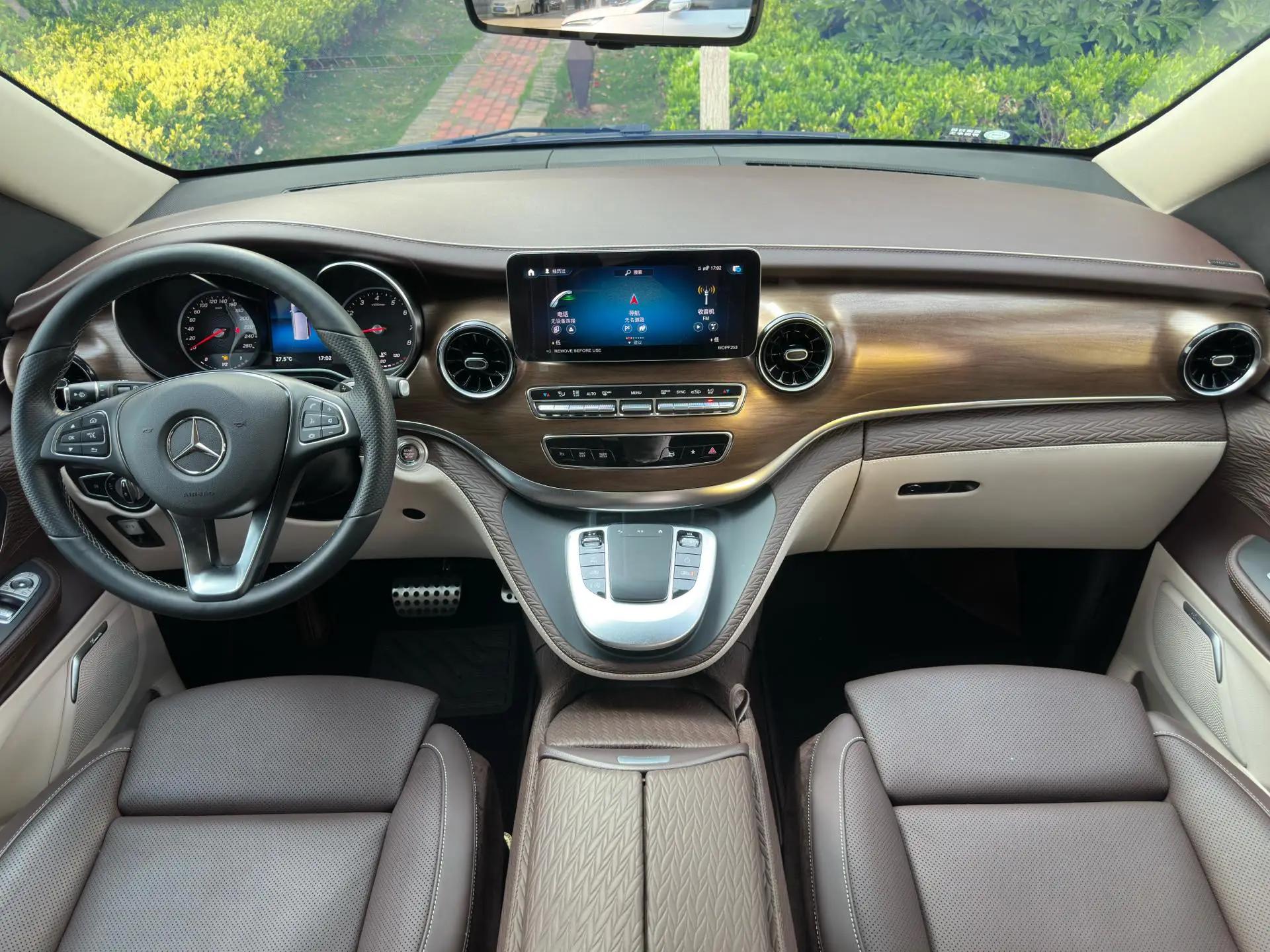 Mercedes Benz V 2022V 260 L 2.0T Deluxe Edition Automatic Gear 13