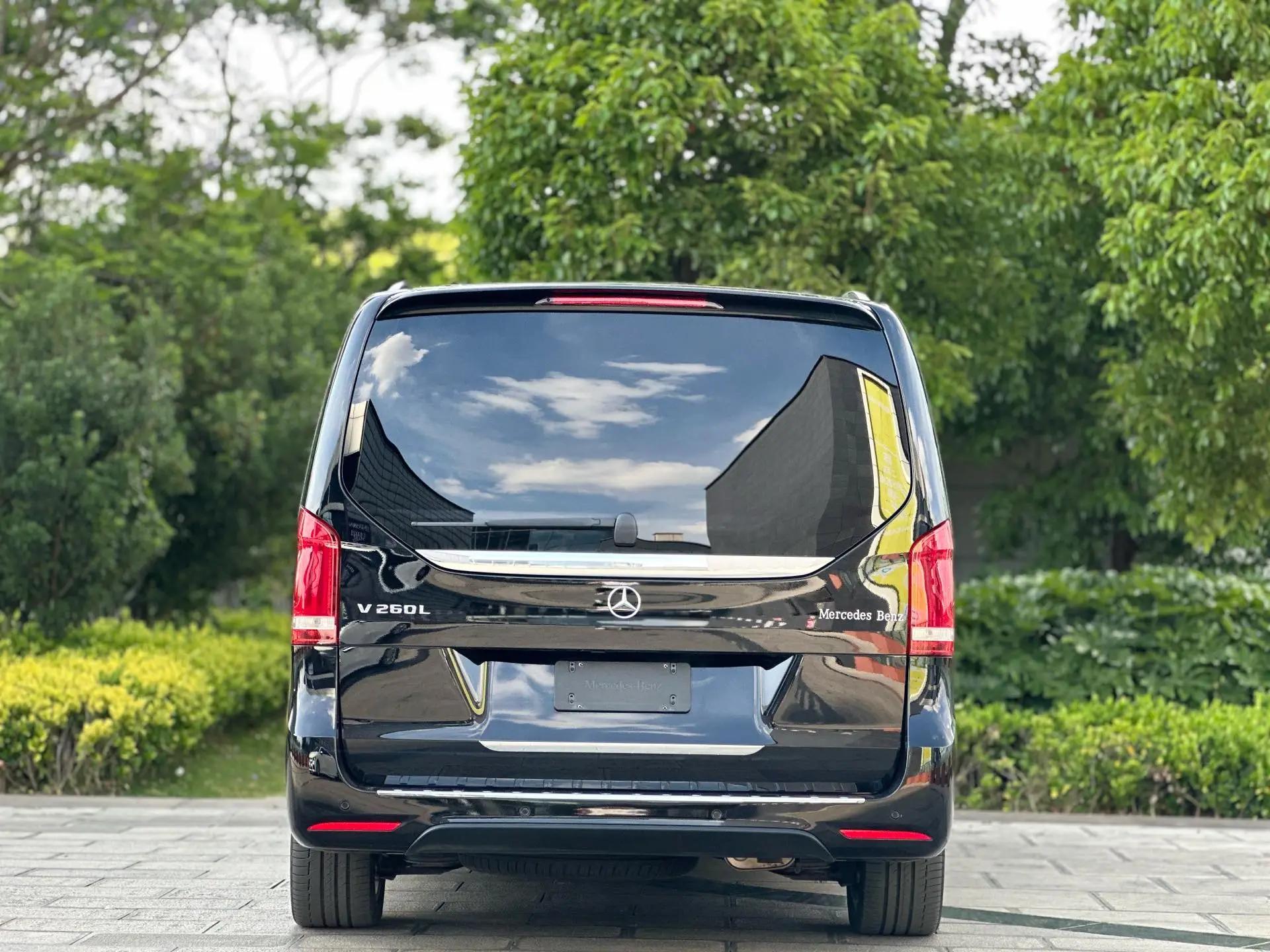 Mercedes Benz V 2022V 260 L 2.0T Deluxe Edition Automatic Gear 5