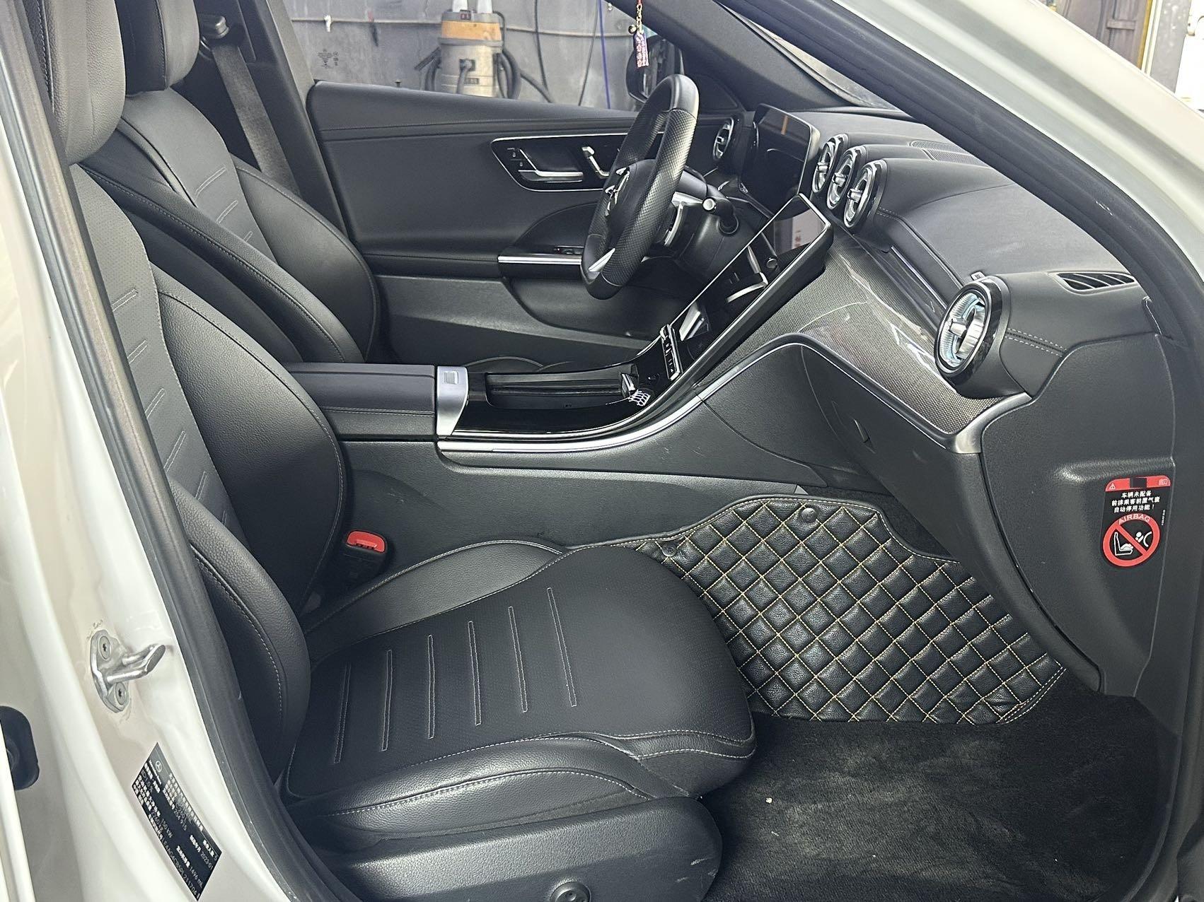Mercedes Benz C- Class 2023 C 260 L 48V 1.5T (facelift) automatic 6