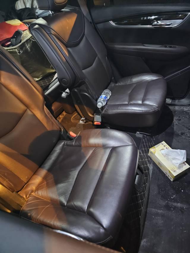 Cadillac 2019 XT6 2.0T 28T Luxury Automatic Gear 2