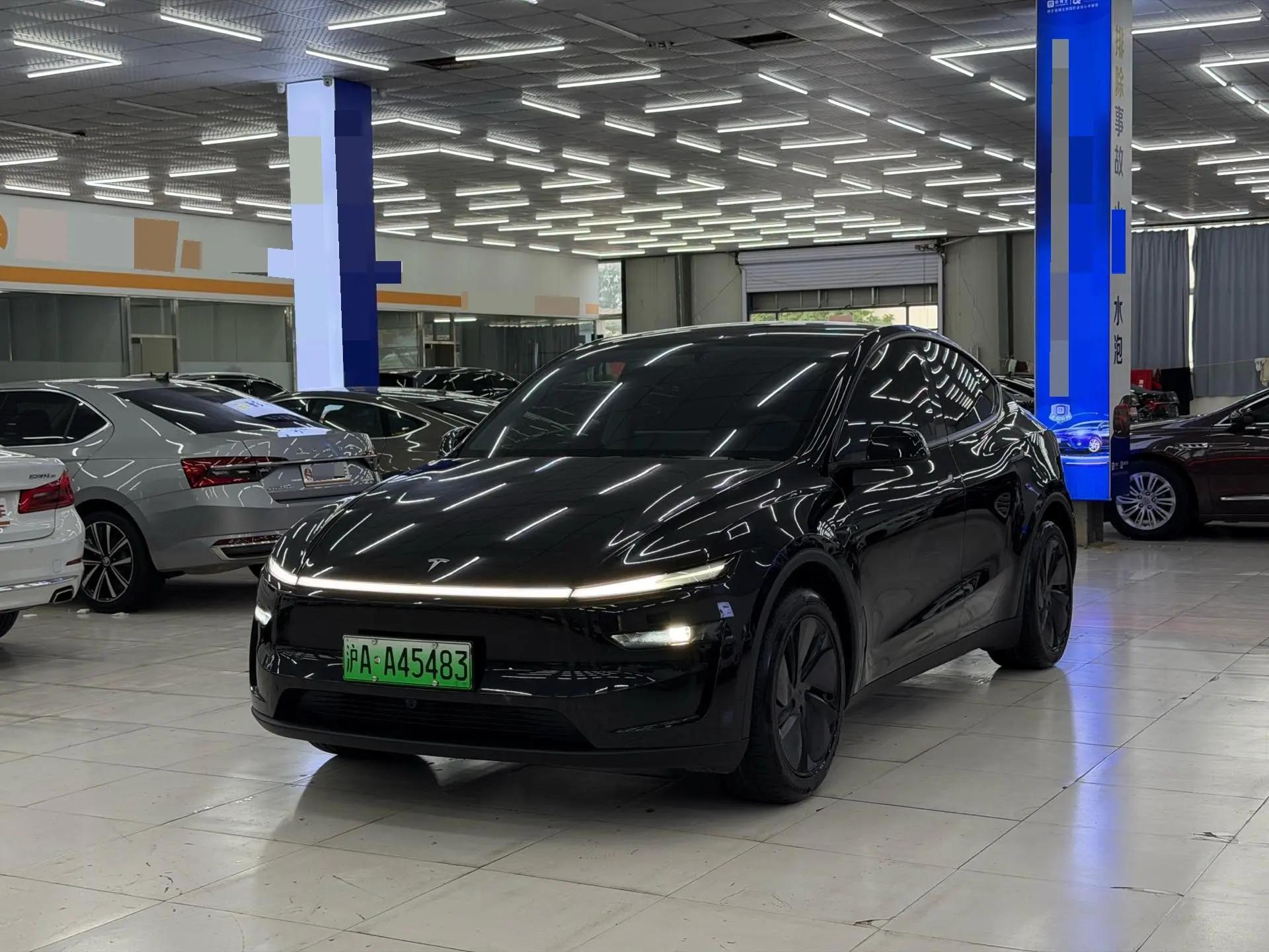 Tesla 2026 Model Y long endurance rear wheel drive version automatic transmission