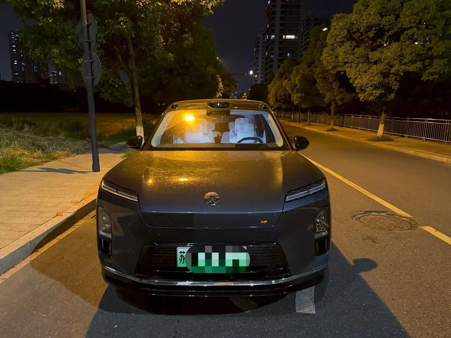 NIO 2026 ES8 6-Seater Executive Luxury Edition Automatic 2