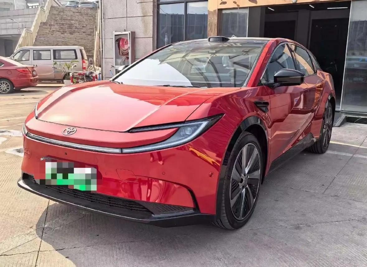 Toyota 2025 bZ5 550 PRO Intelligent Drive Version Automatic