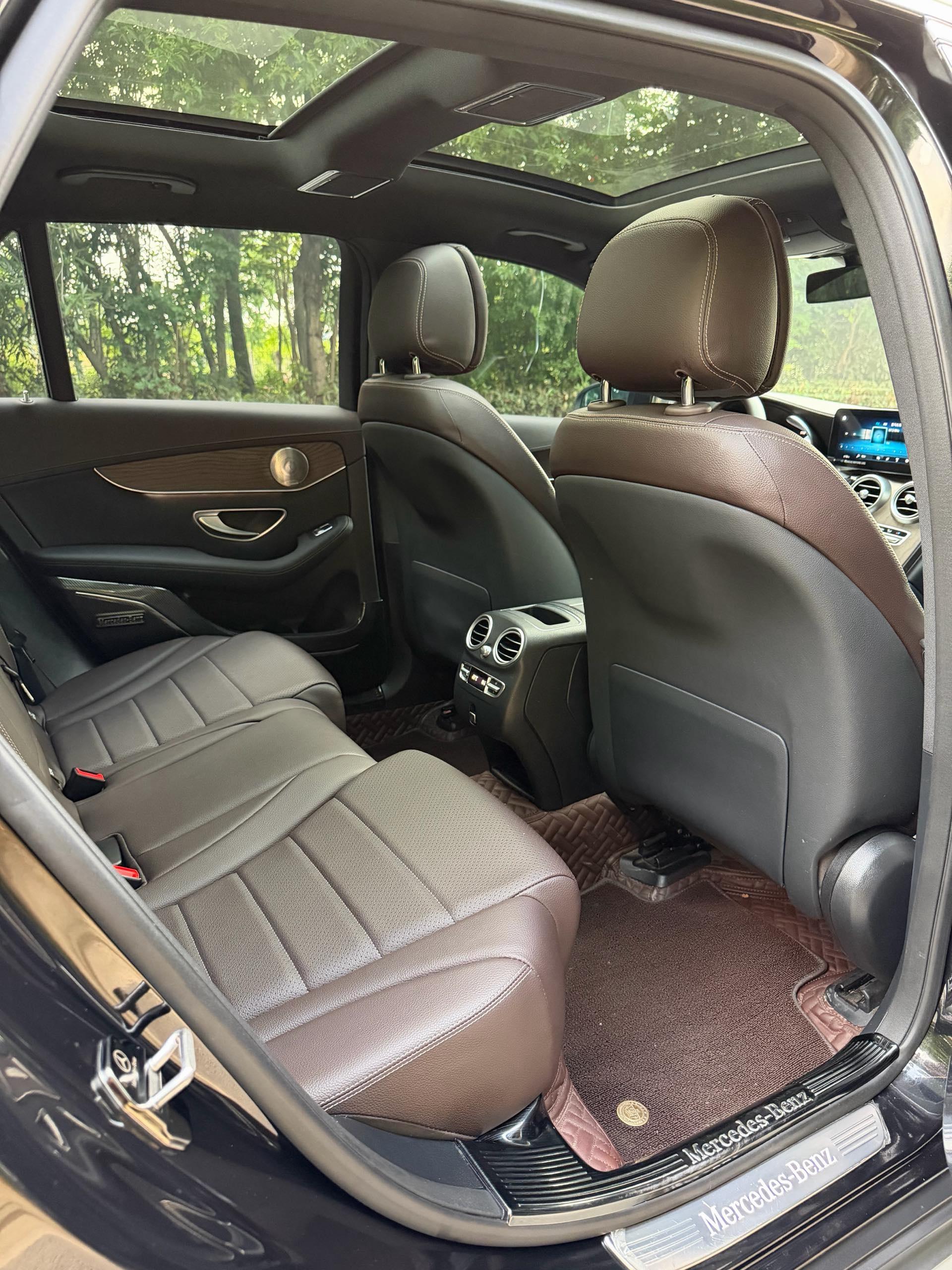 Mercedes Benz GLC 2022 GLC 260 L 4MATIC Luxury 11