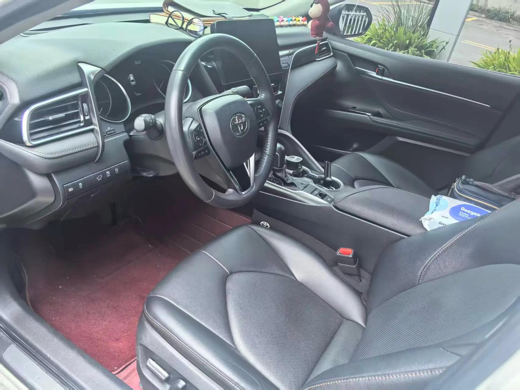 Toyota 2023 Camry 2.0G CVT Luxury Edition Automatic 2