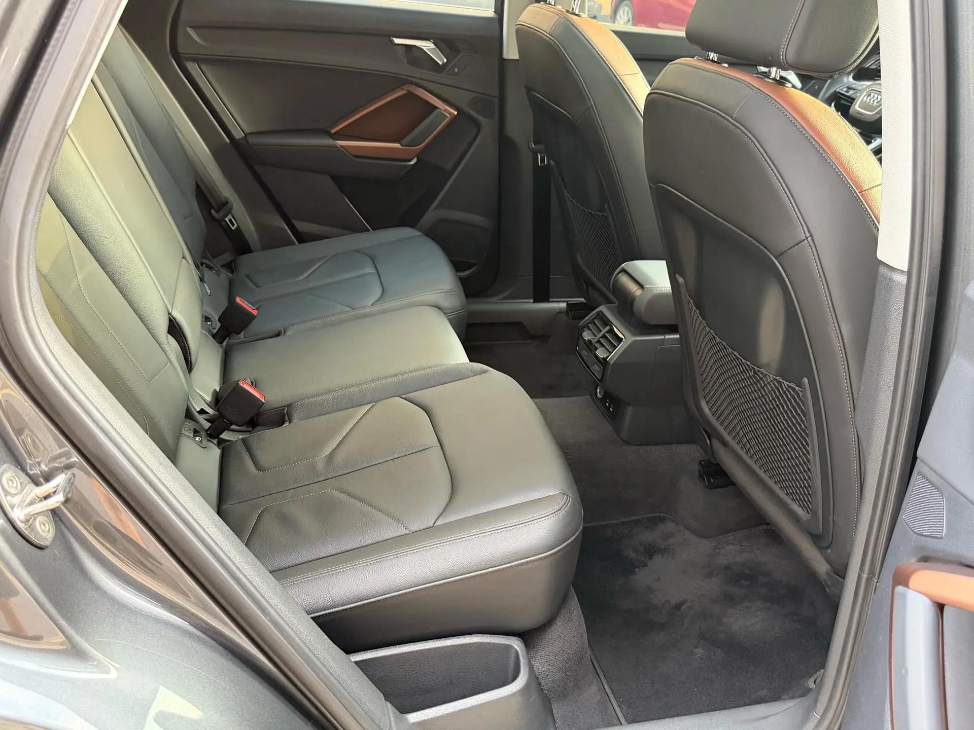 Audi Q3 2022 35 TFSI Fashion Elegant 10