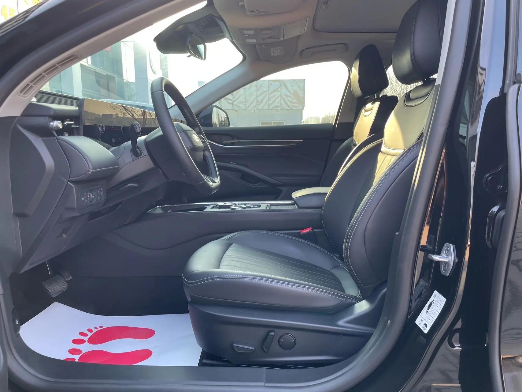 Ford 2025 Mondeo 2.0T EcoBoost Luxury Automatic 7