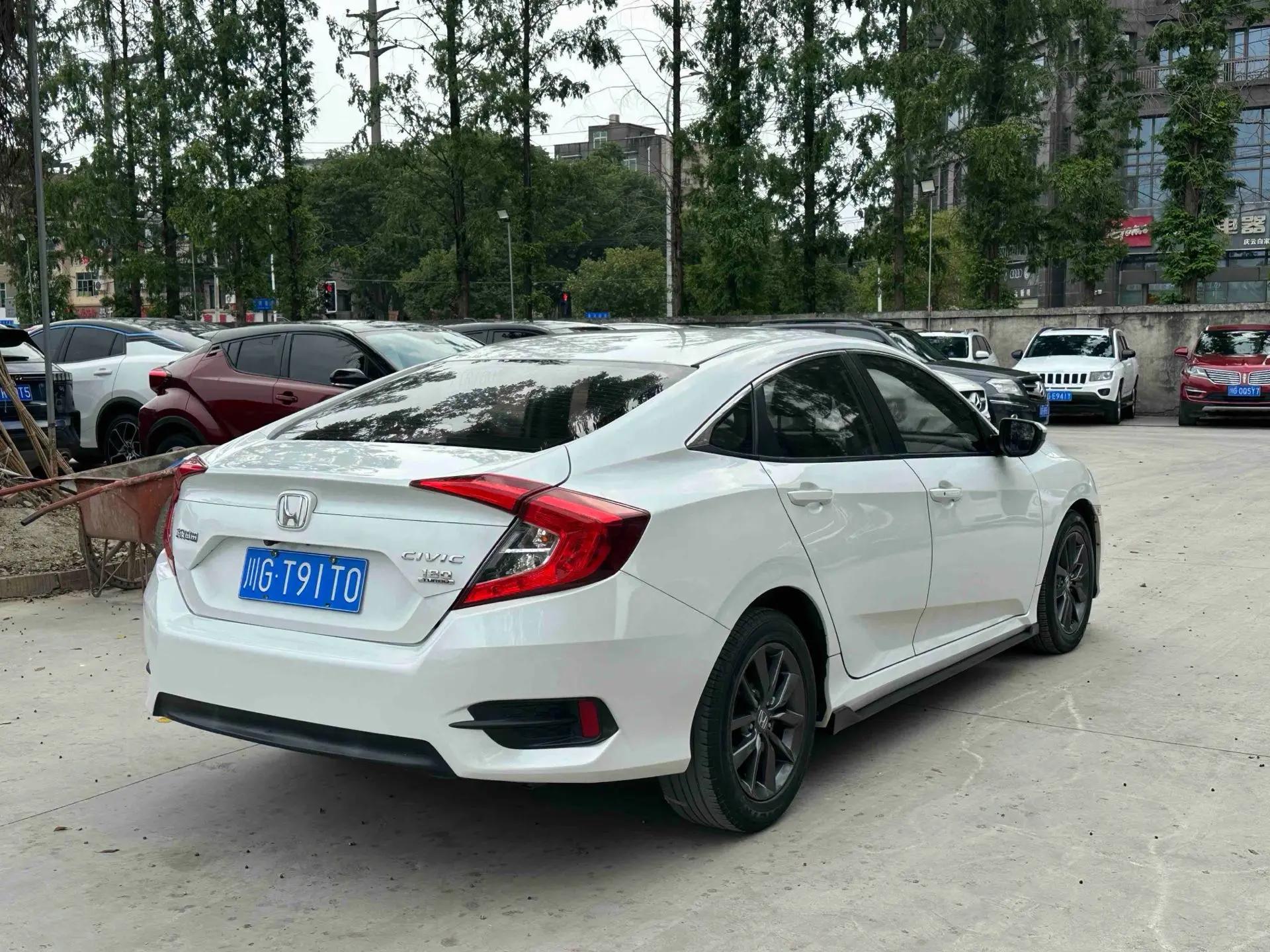 Civic 2019 180TURBO CVT Still Qing Edition National V 6