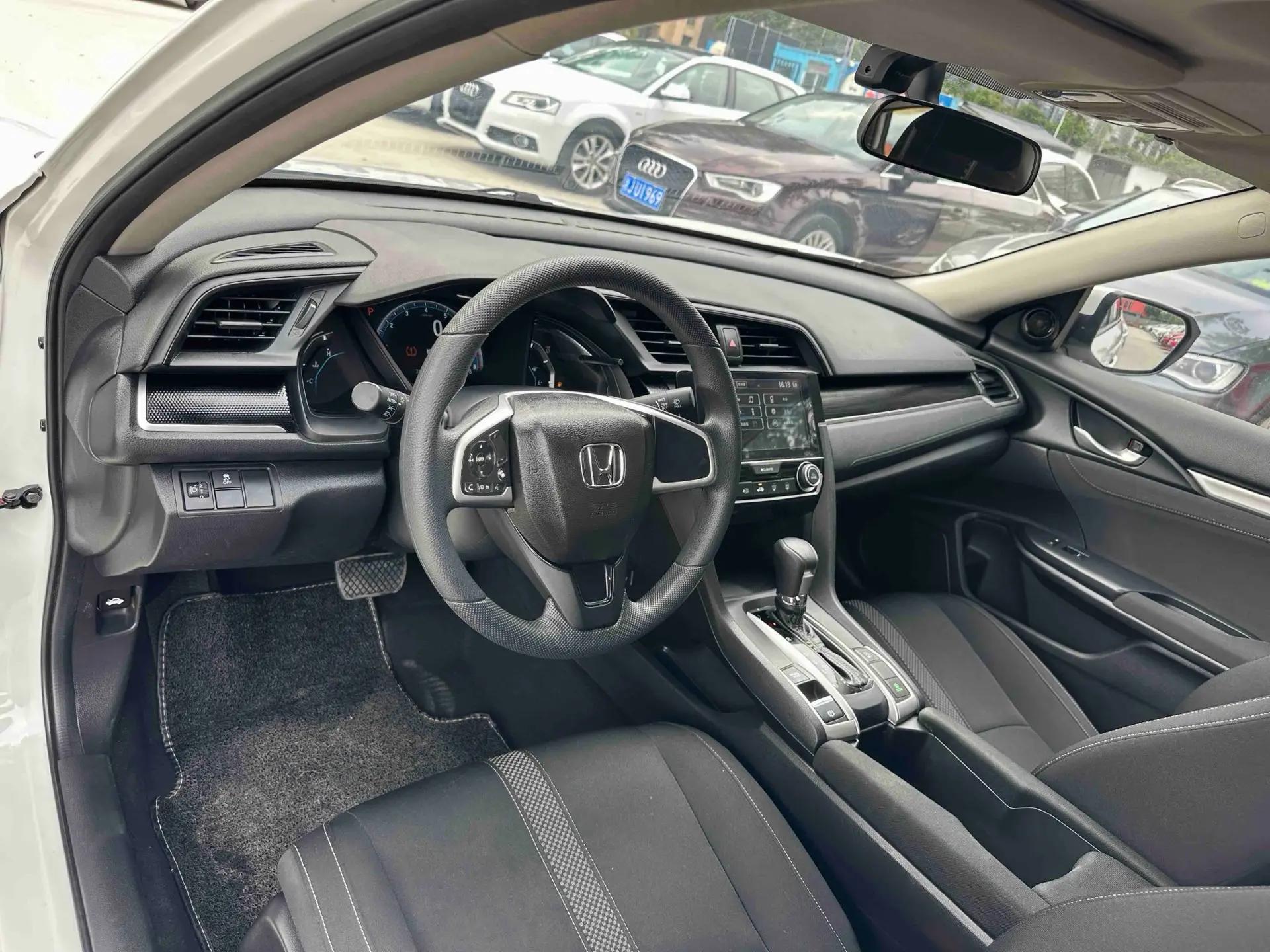 Civic 2019 180TURBO CVT Still Qing Edition National V 7