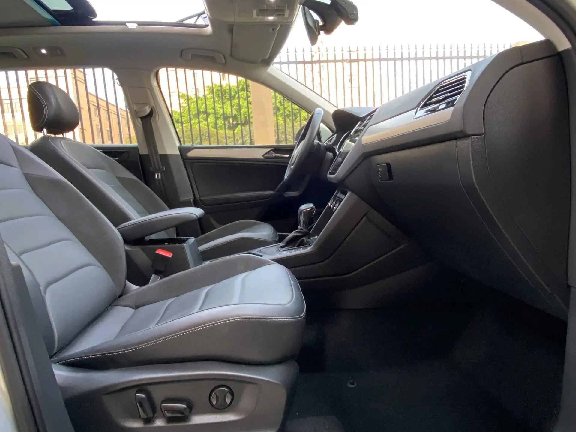 Tiguan L 2020 330TSI Auto Two-Drive Smart Deluxe Edition VI 6