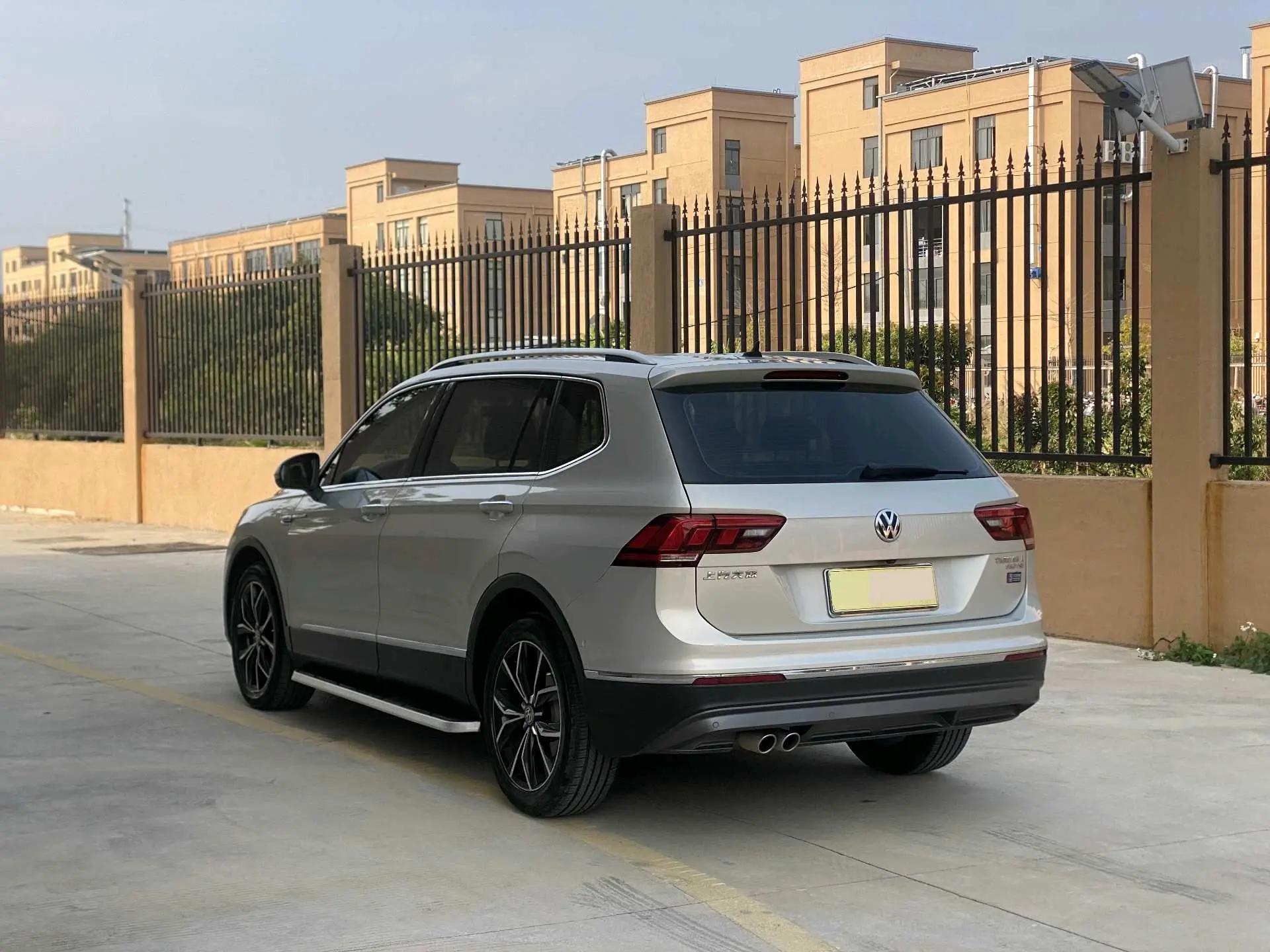 Tiguan L 2020 330TSI Auto Two-Drive Smart Deluxe Edition VI 9