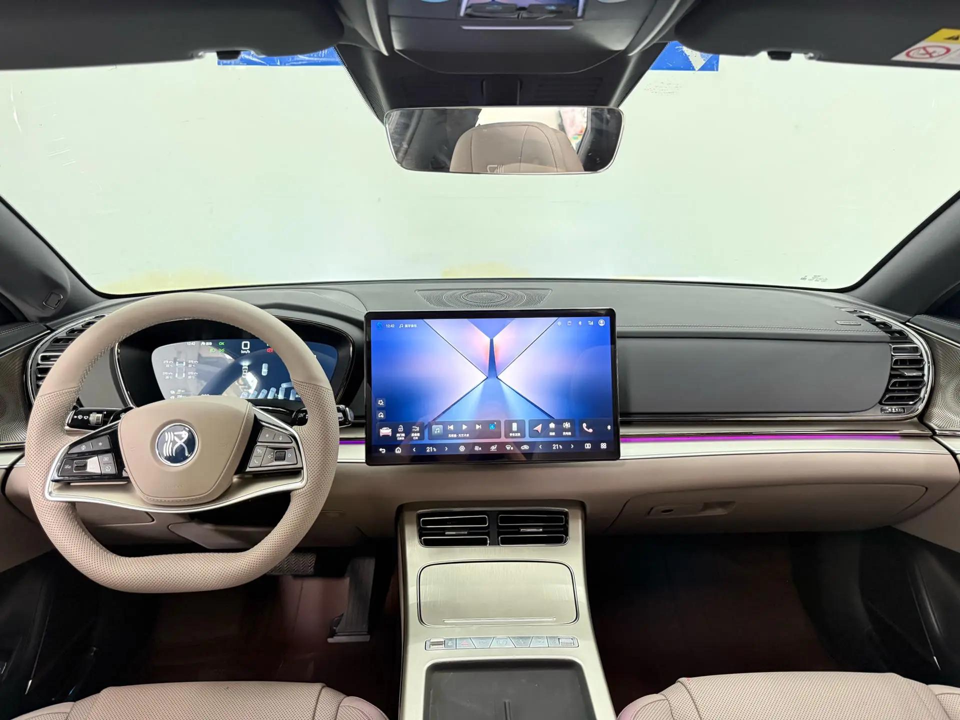 BYD 2025 Han DM-i 1.5T stepless smart driving version 245KM noble automatic gear 10