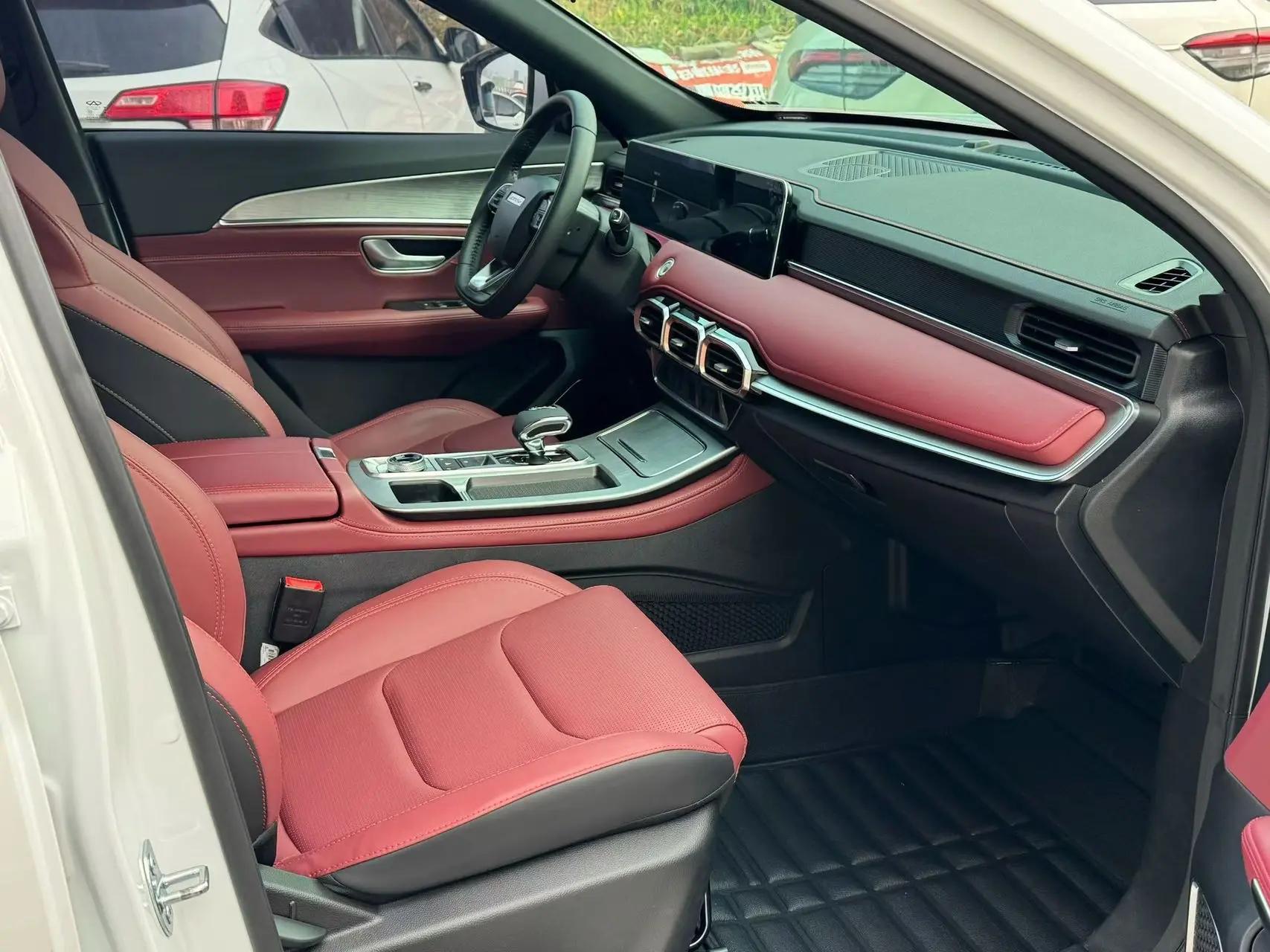Jetour X70 PLUS 2023 1.5T DCT Brave PLUS 7 5