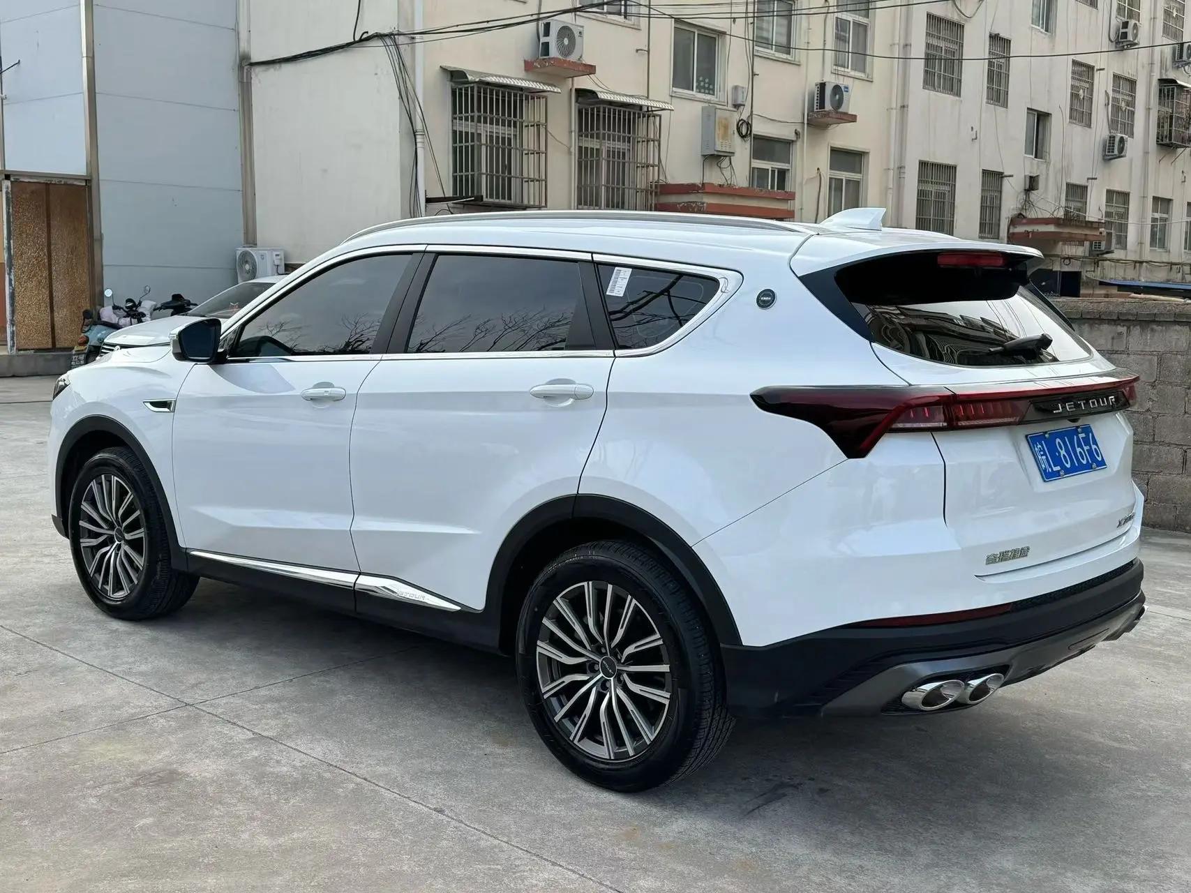 Jetour X70 PLUS 2023 1.5T DCT Brave PLUS 7 6