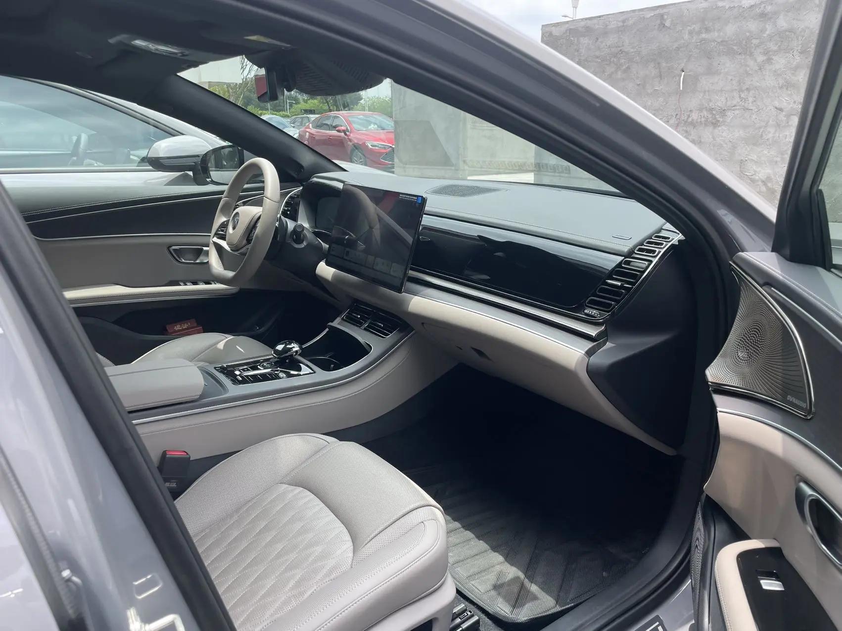 BYD 2025 Han DM-i 1.5T CVT Intelligent Driving Version 125KM Laser Radar Flagship Model Automatic Transmission 6