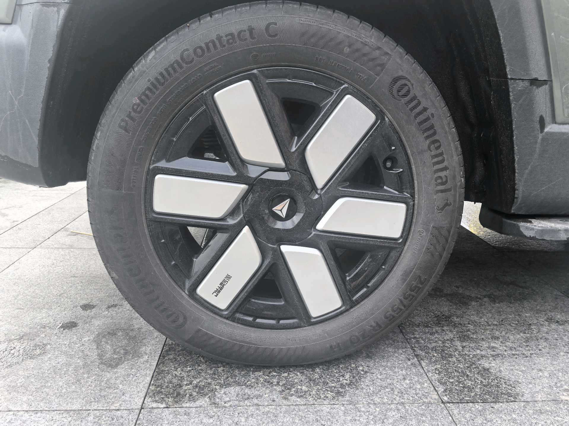 Deepal G318 2024 four-wheel drive air suspension version 5