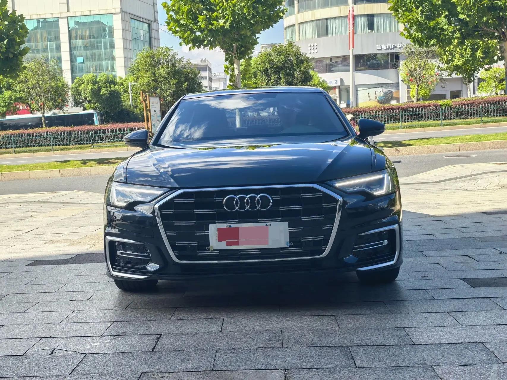 Audi 2024 A6L 2.0TFSI 40TFSI Luxury Dynamic Edition Automatic 2