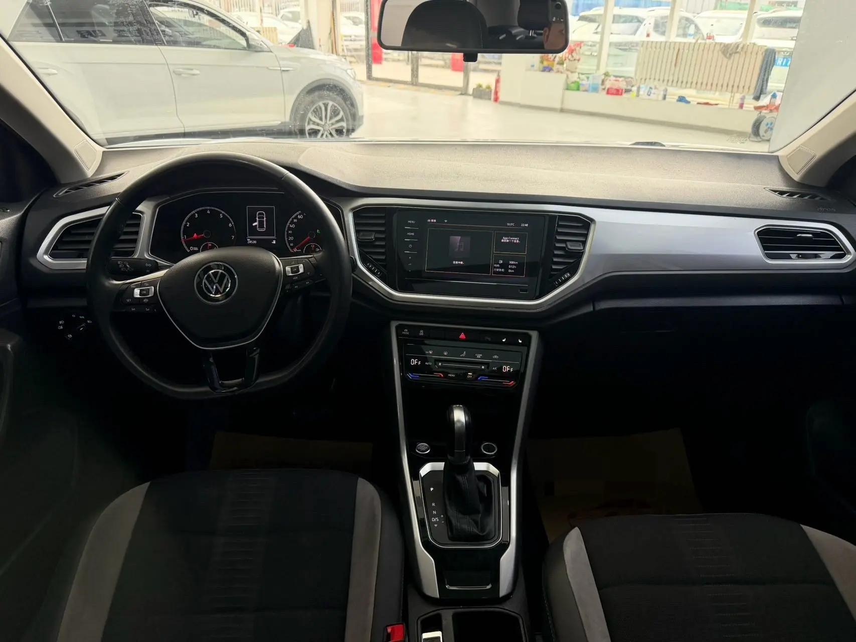 T-ROC Tange 2022 280TSI DSG Two-Drive Elite PLUS 13