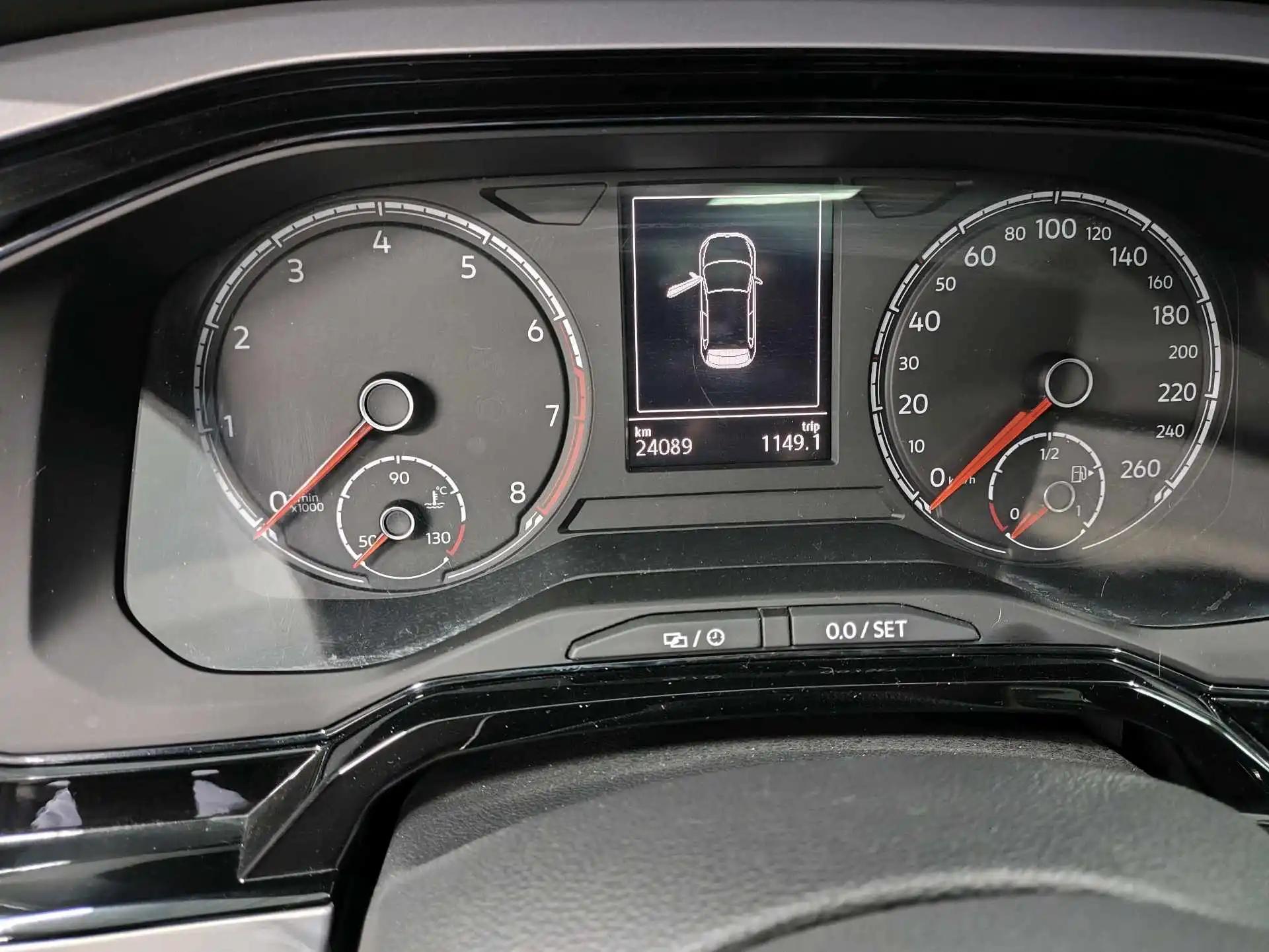 Polo 2021 Plus 1.5L Auto Colorful Technology Edition 8