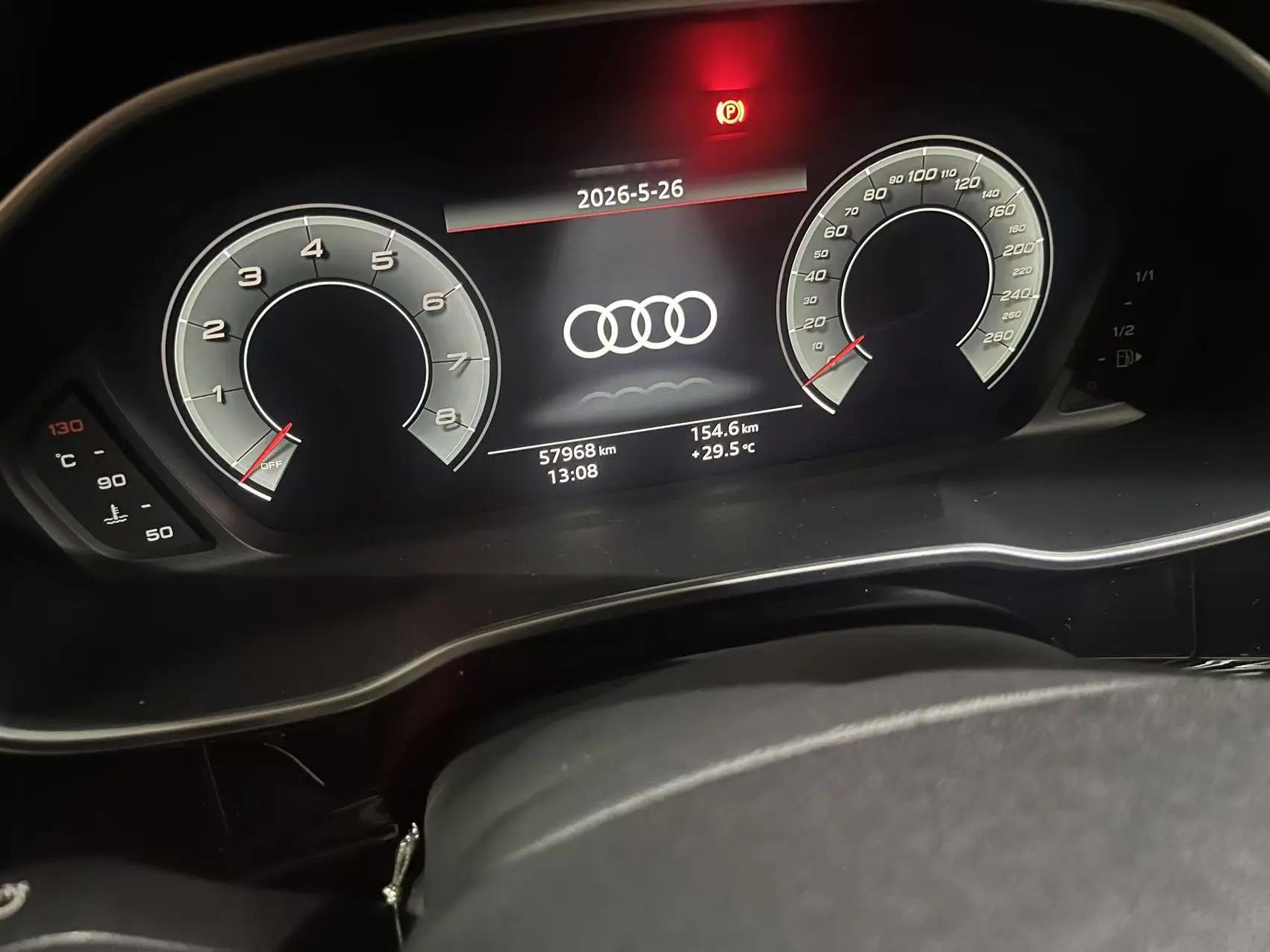 Audi Q3 2022 35 TFSI Fashion Dynamic 9