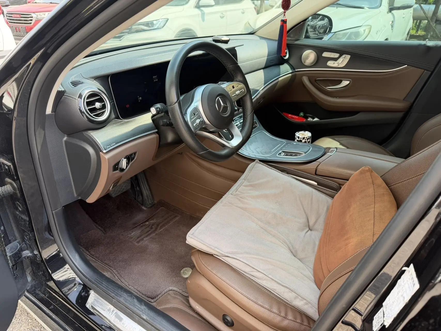 Mercedes Benz E-Class 2020 E 300 L Sports Fashion 5
