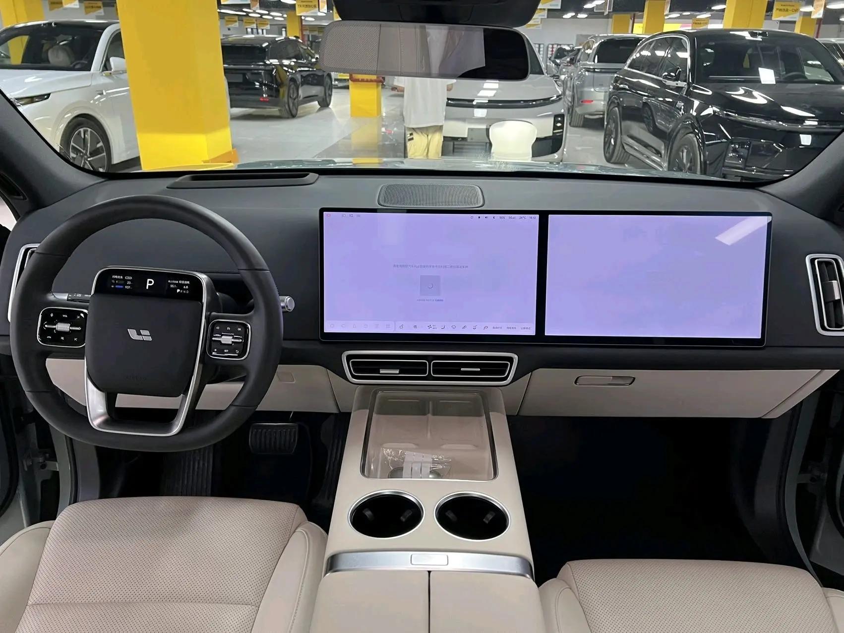 Li 2025 L6 Max Intelligent Refreshed Version Automatic Transmission 3