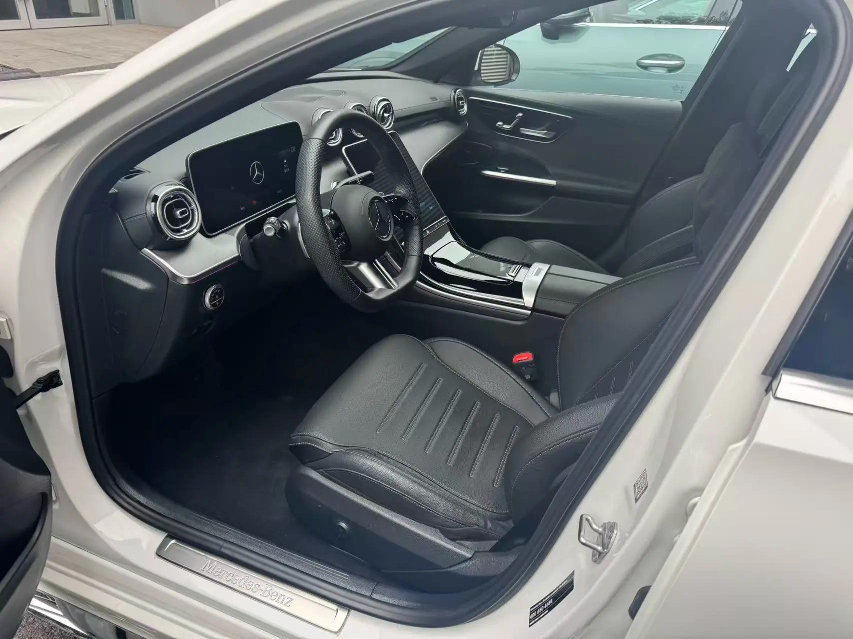 Mercedes Benz Class C 2023 C 260 L Sports Edition 3