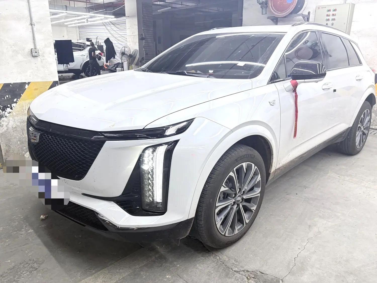 Cadillac XT5 2025 2.0T 4-wheel drive luxury model