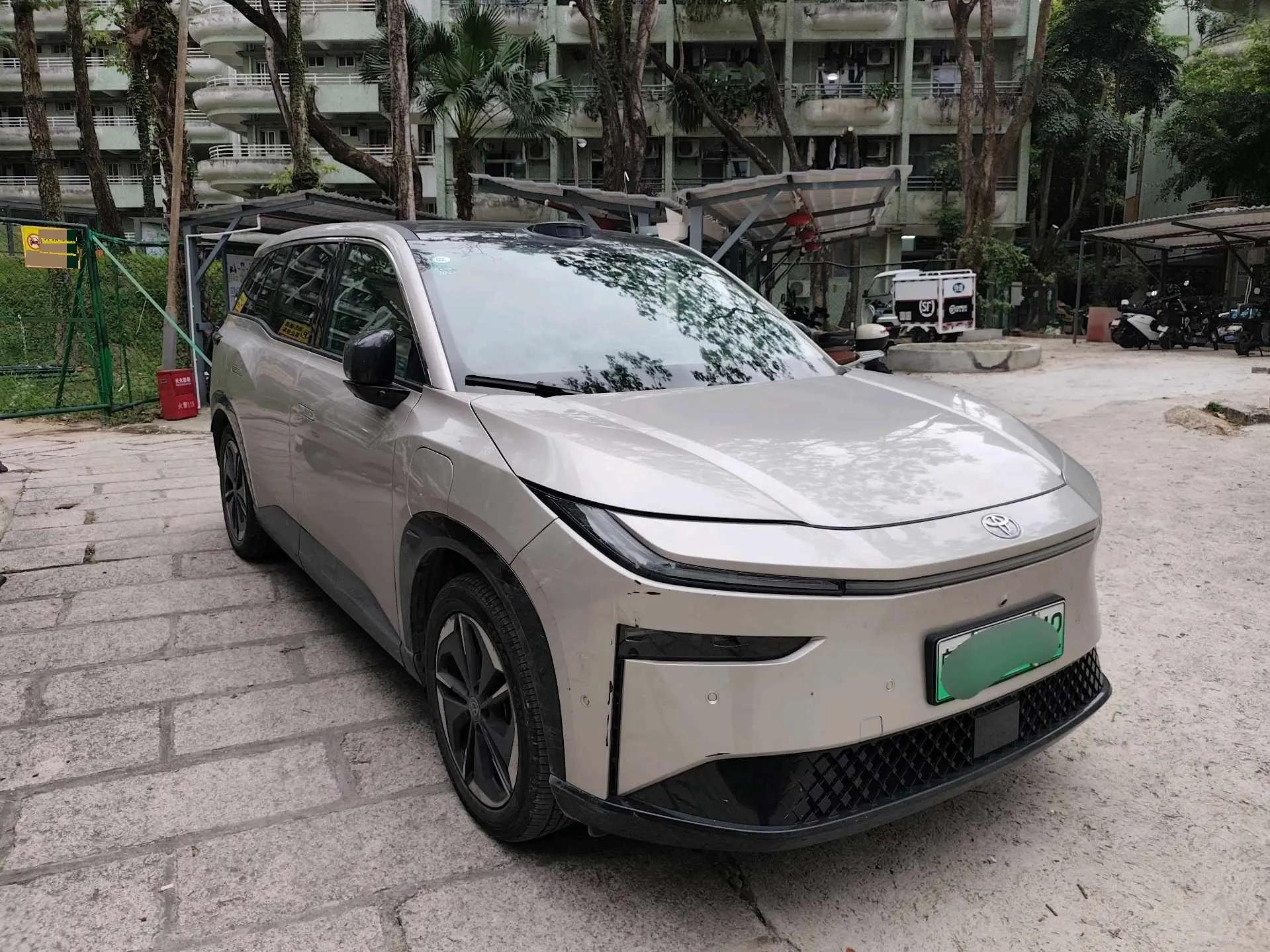Toyota 2025 Platinum Intelligence 3X 520 Pro Advanced Intelligence Driving Edition Automatic Gear 3