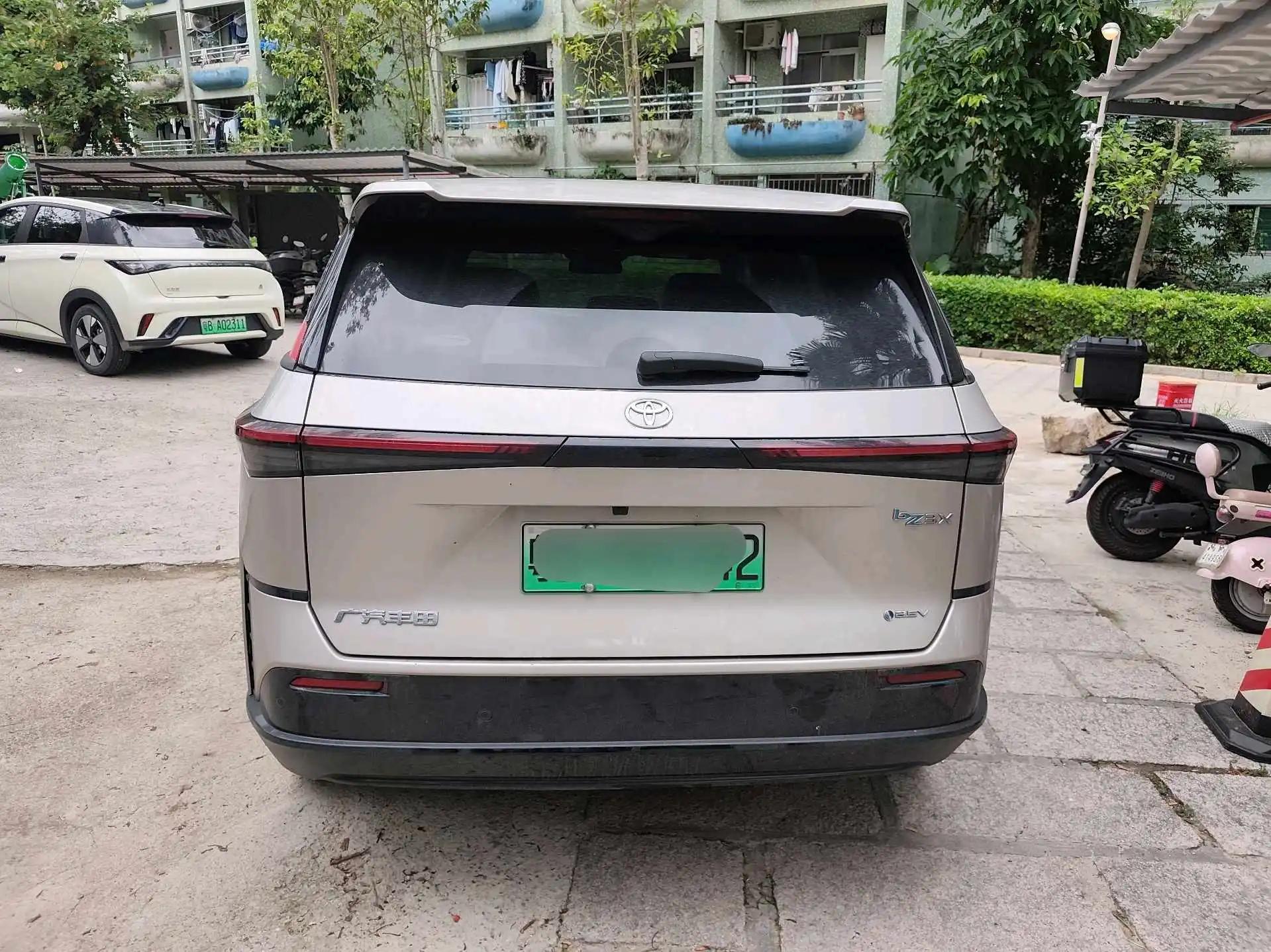 Toyota 2025 Platinum Intelligence 3X 520 Pro Advanced Intelligence Driving Edition Automatic Gear 4