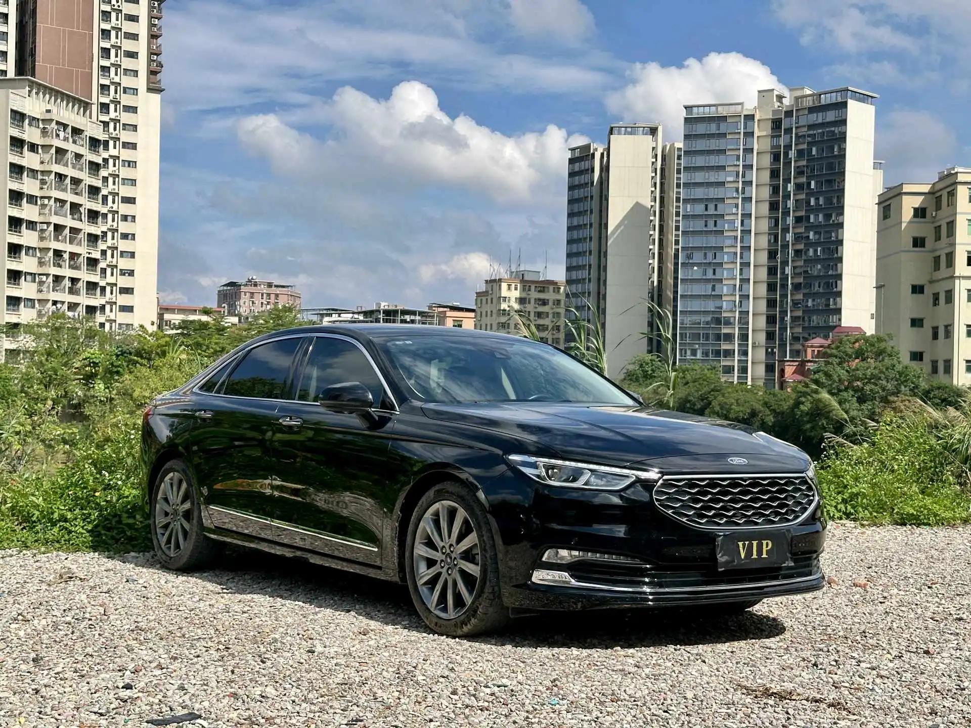Taurus 2019 EcoBoost 245 Premium Edition 3