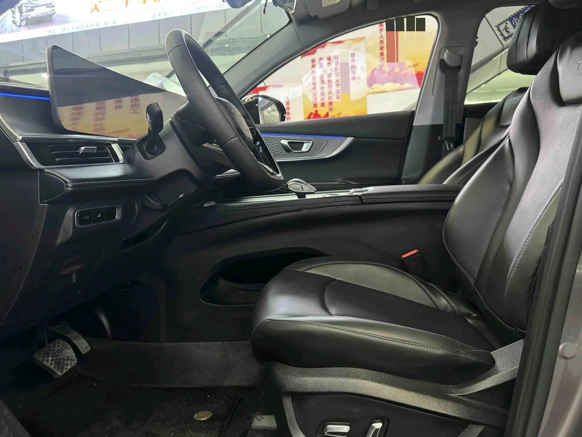 Chery 2025 Tiggo 8 PRO 1.6T 290T Two-Wheel Drive Luxury Edition Automatic 5