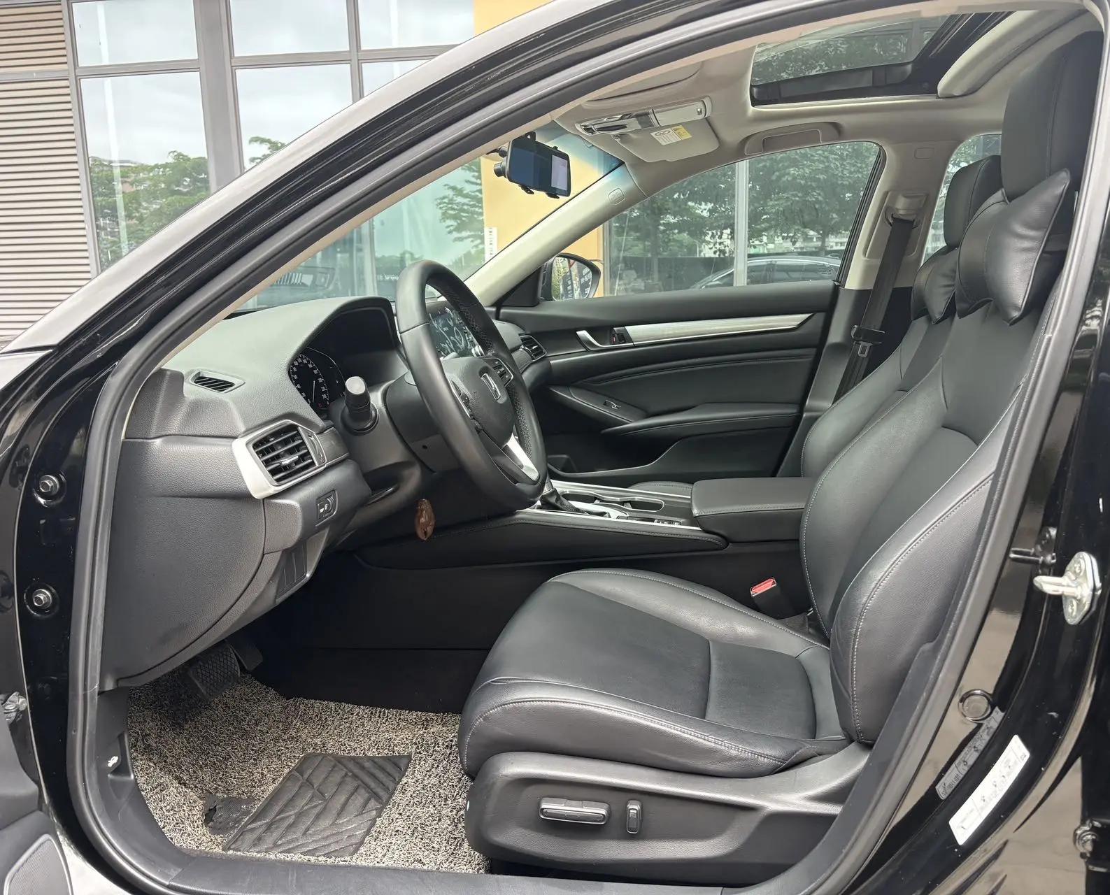 Accord 2018 260TURBO Elite Edition National V 4