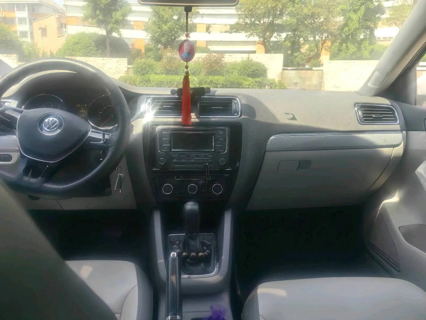 Langyi 2019 1.5L Automatic Vision Edition Country VI 5