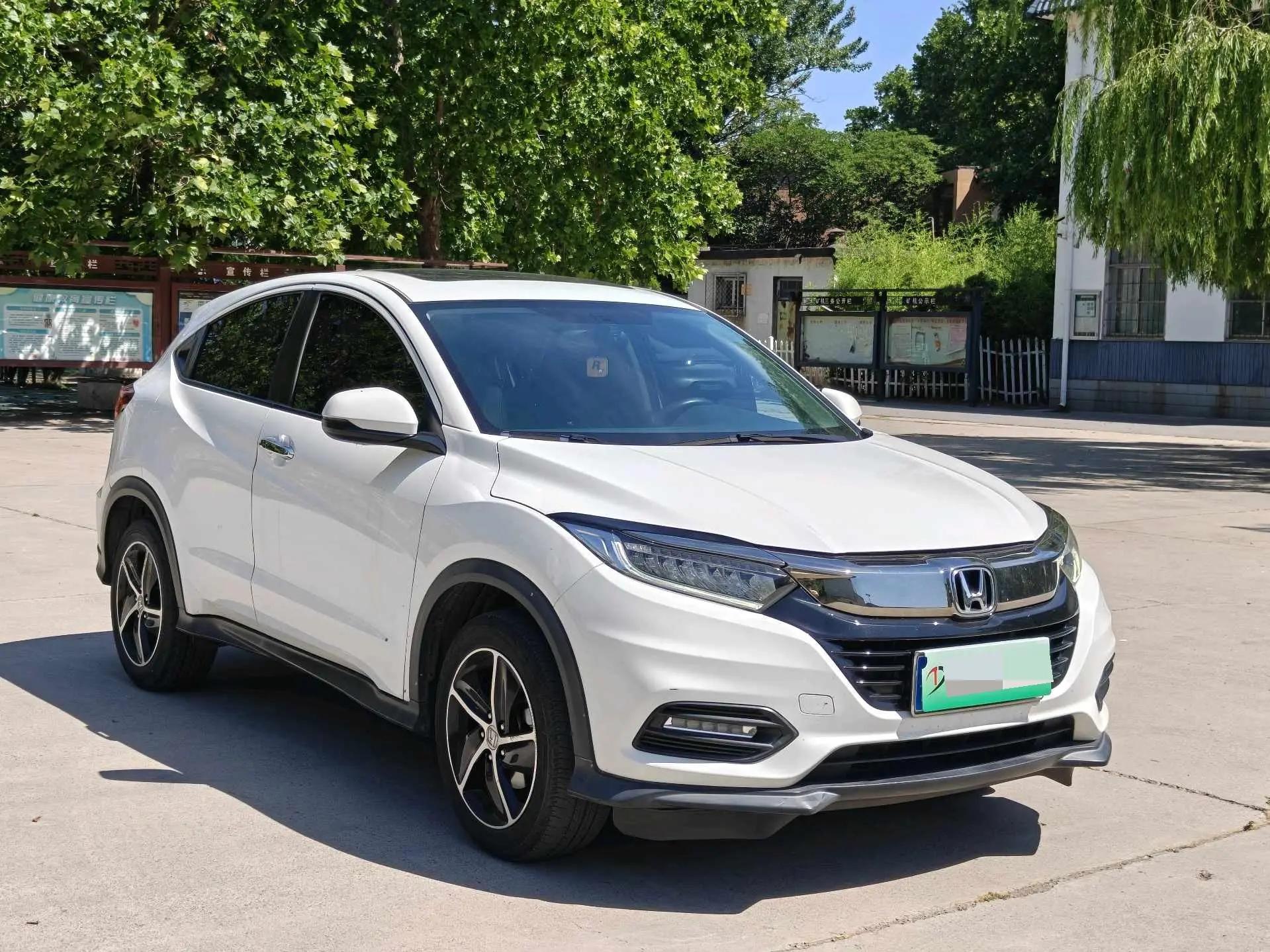 Binzhi 2020 1.5L CVT Deluxe Edition 3