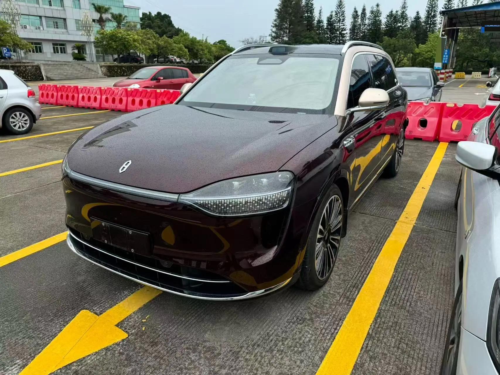 AITO 2025 Model AITO M9 Range-Extended Ultra Version 52kWh 6-Seater Automatic
