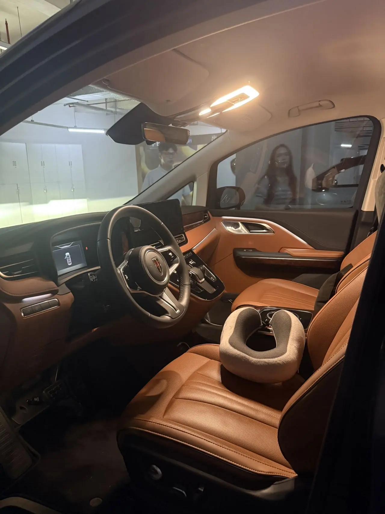HongQi HQ9 2023 2.0T Zhilian Qichang Edition 4