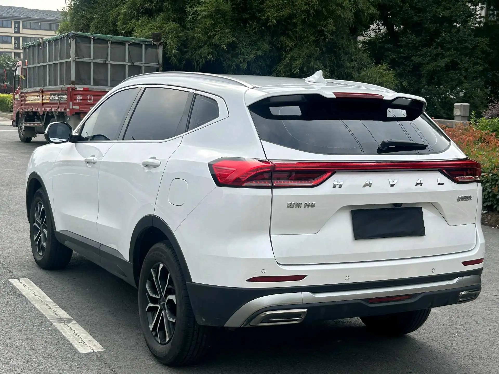 Haval 2025 H6 1.5T National Tide City Edition Automatic Gear 9