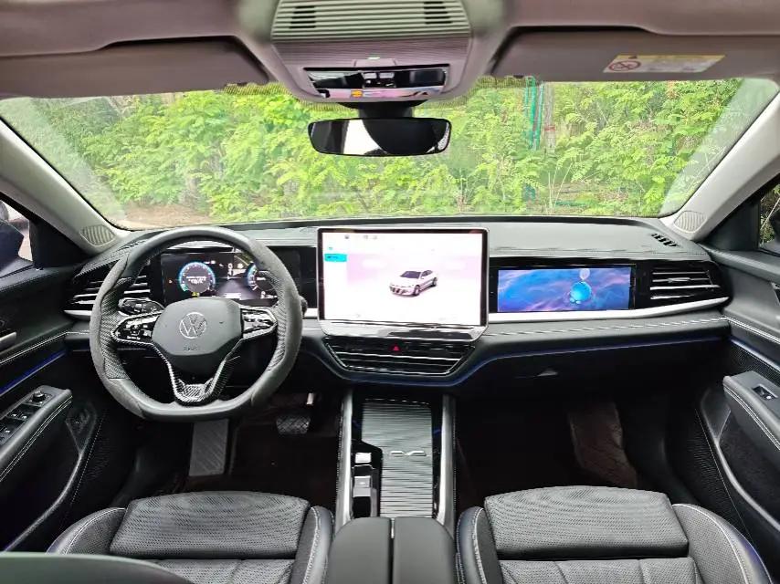 Volkswagen 2025 Passat Pro 2.0TSI 380TSI Star Dragon Edition Automatic Gear 5
