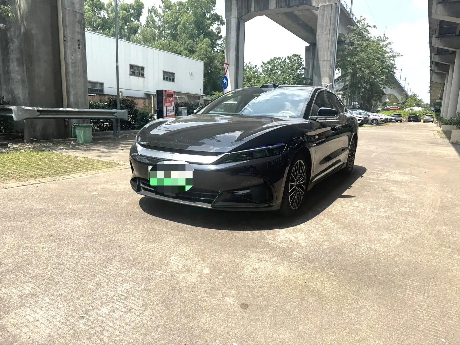 BYD 2025 Han DM-i 1.5T CVT Intelligent Driving Version 125KM Laser Radar Flagship Model Automatic Transmission