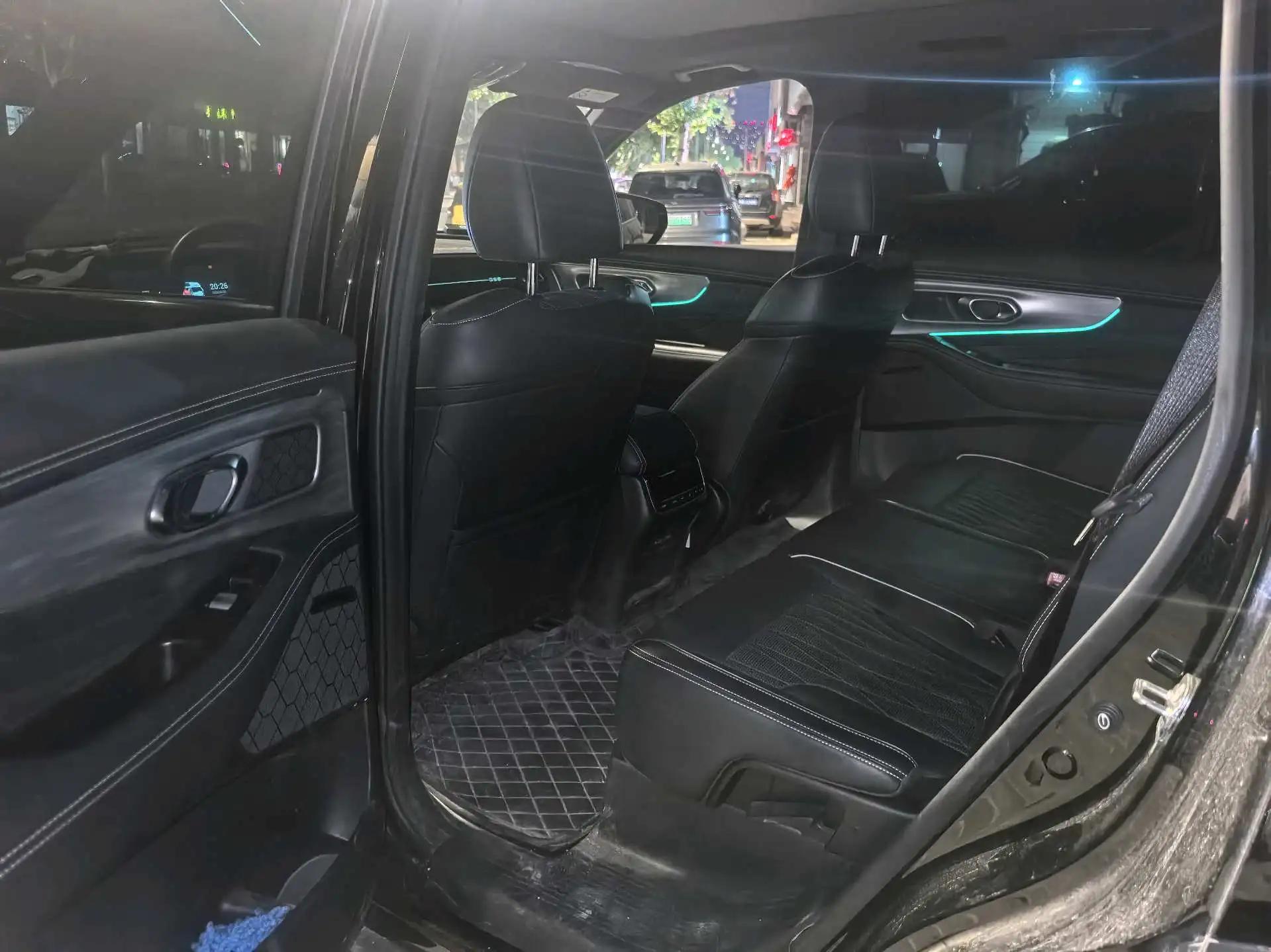 GAC Trumpchi 2024 GS8 2.0T GDI Flagship Series Front-Wheel-Drive Luxury Smart Connectivity Edition Automatic 3