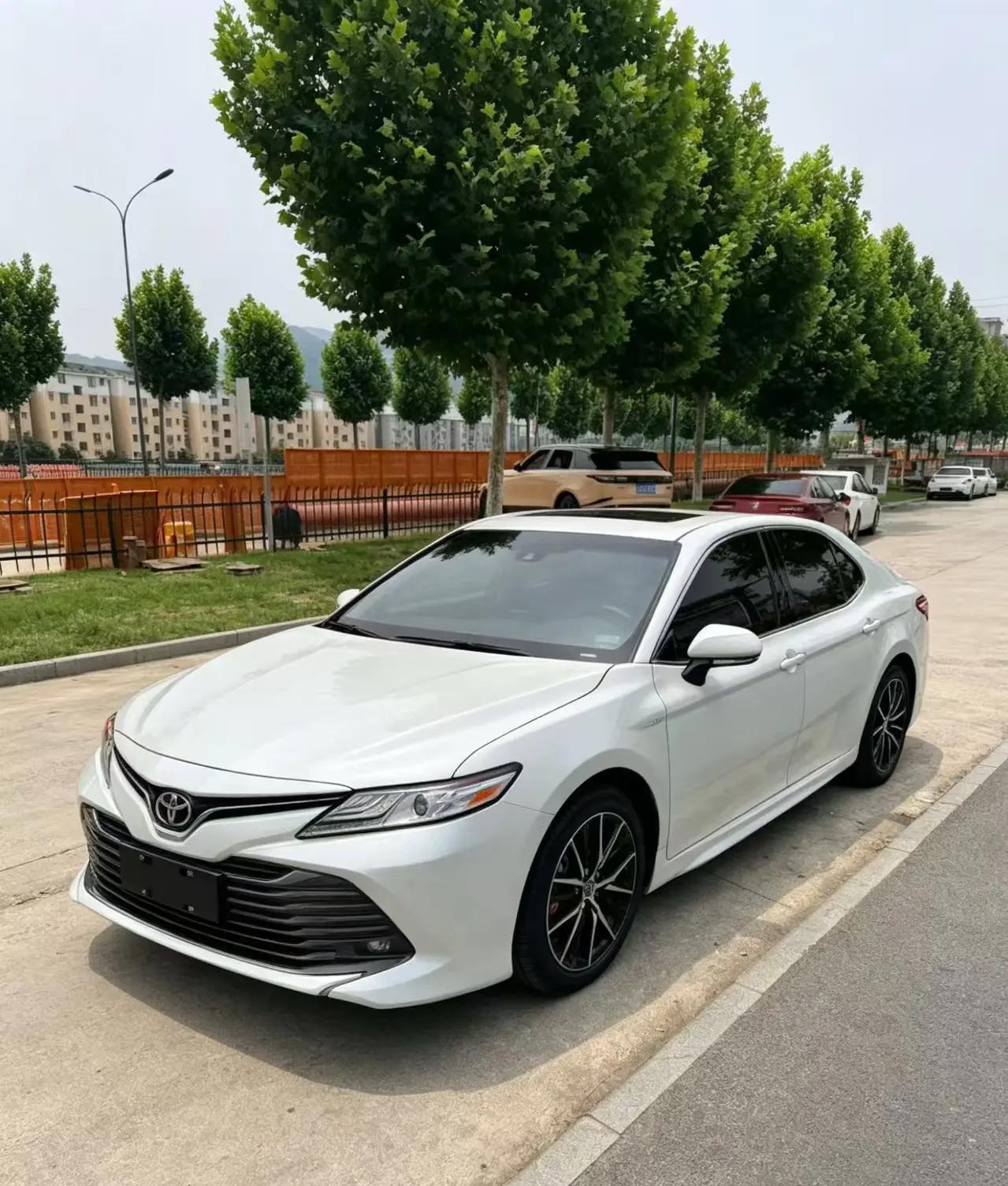 Camry 2021 2.0S Front Edition