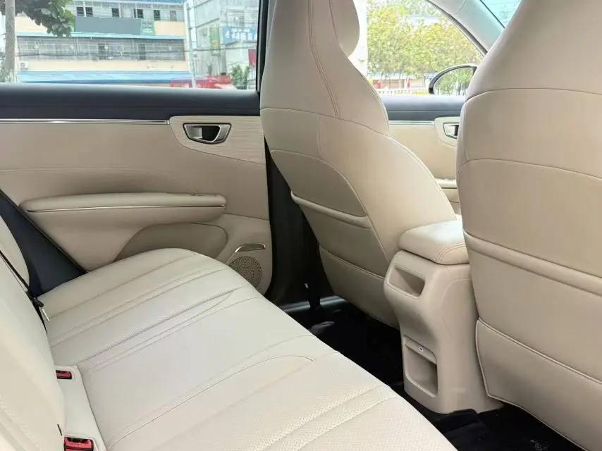 WuLing 2026 Plantronics S 525km Flagship Automatic Gear 3