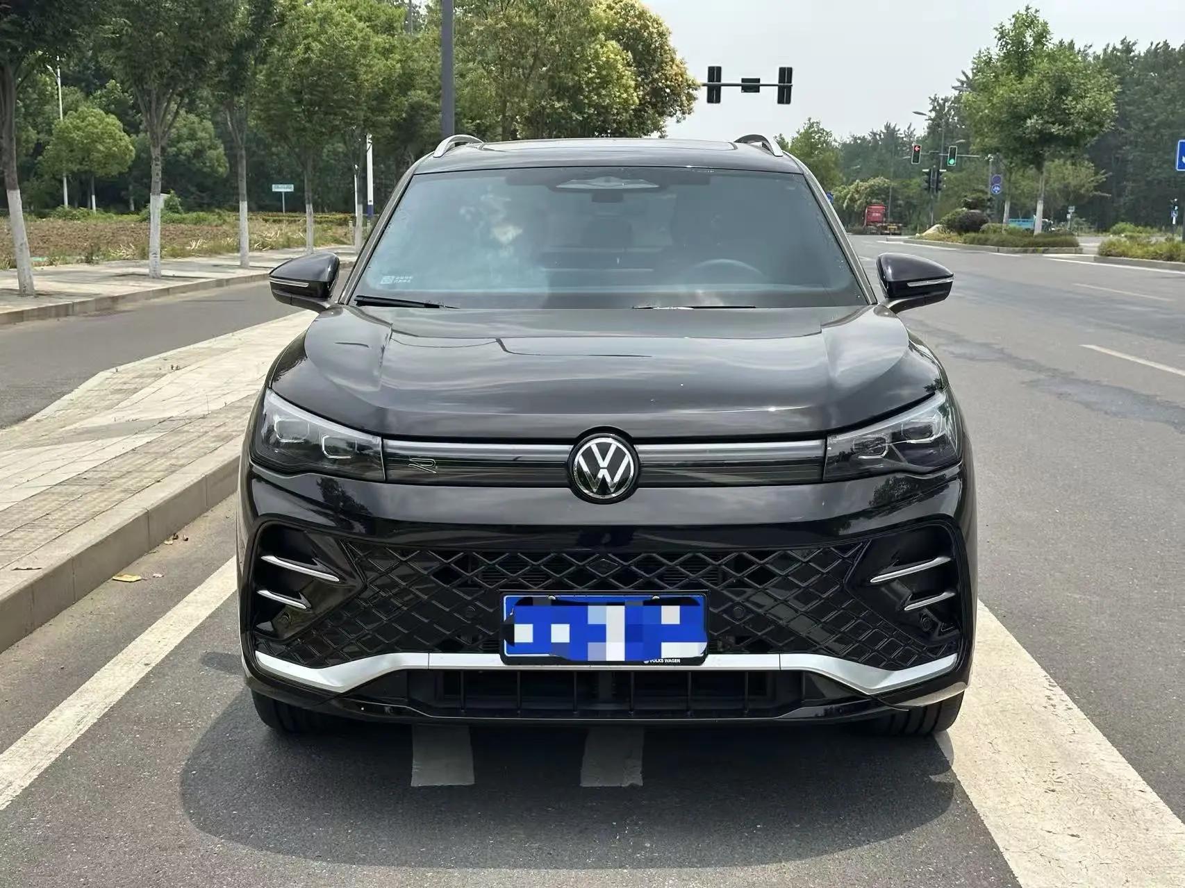 大众 2026款 途观L PRO 2.0TSI 380TSI 两驱R-Line领航版 自动挡 2