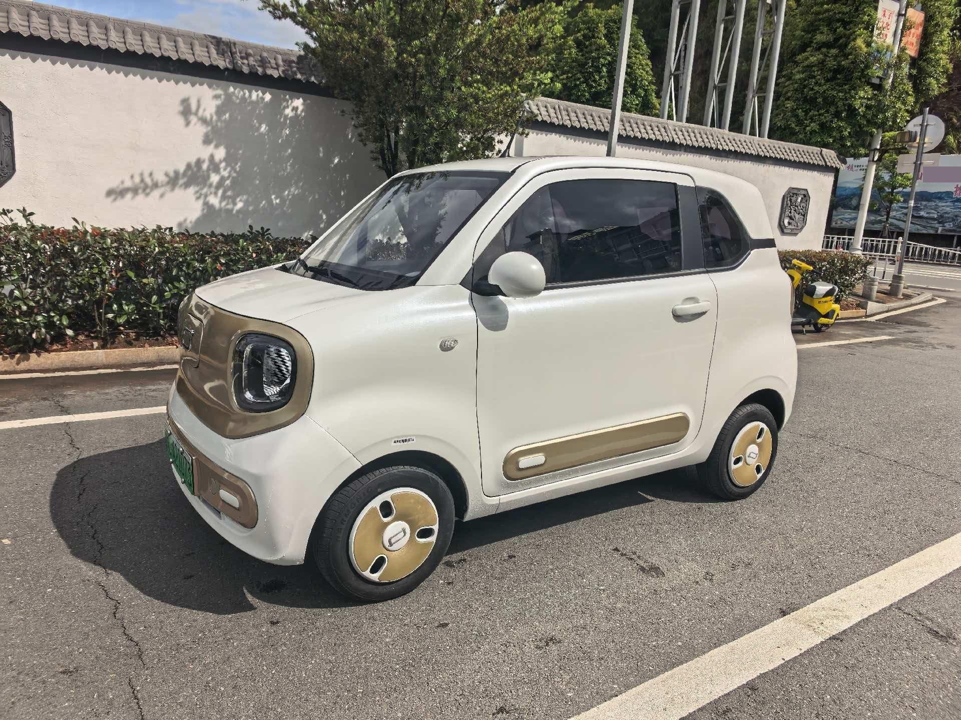 Bestune 2025 Model Little Horse 222km Lively Horse Automatic