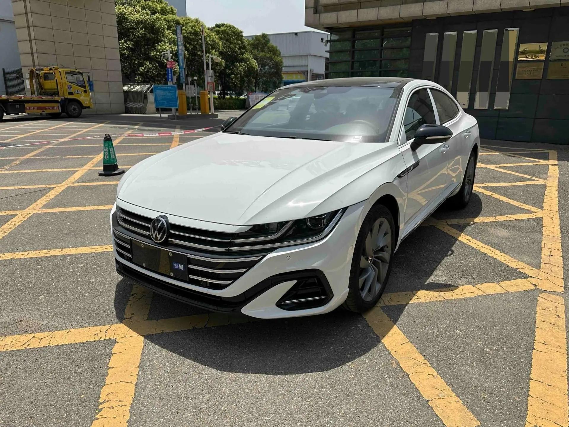 Volkswagen 2026 CC 2.0TSI 380TSI eye-catching 30 million selected automatic gear
