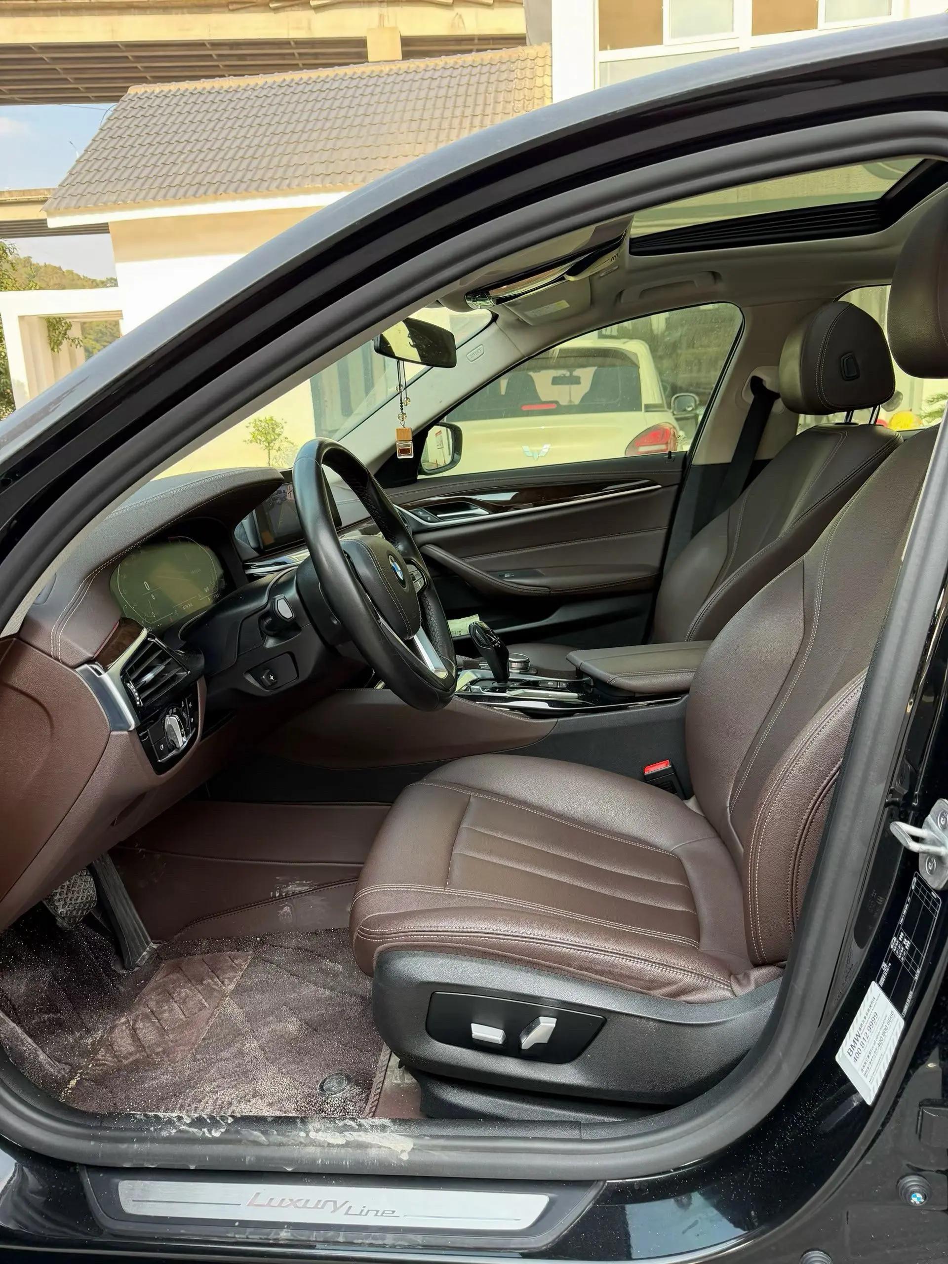 BMW 5 Series 2020 525Li Deluxe Suit 5